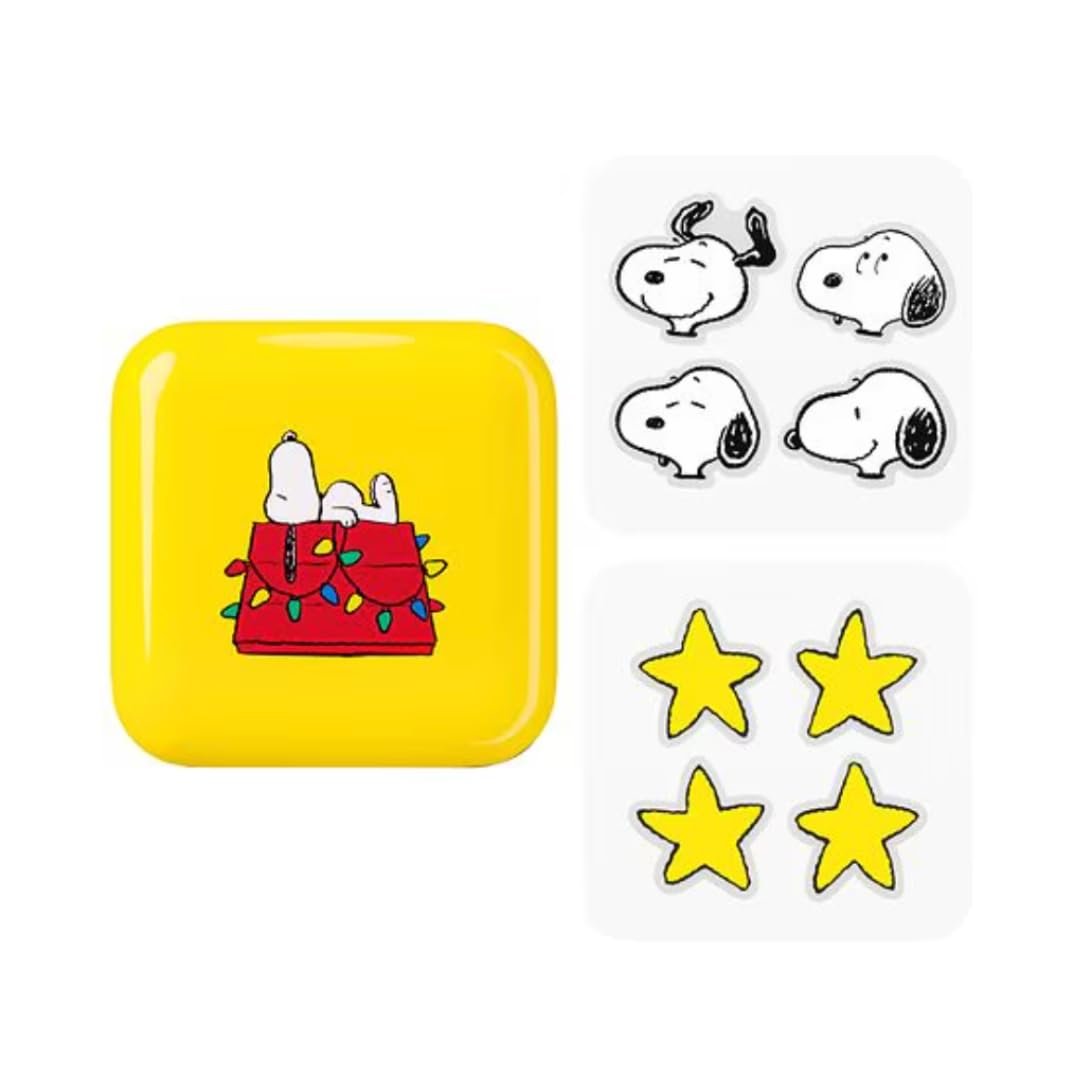 Snoopy patches with compact by Starface